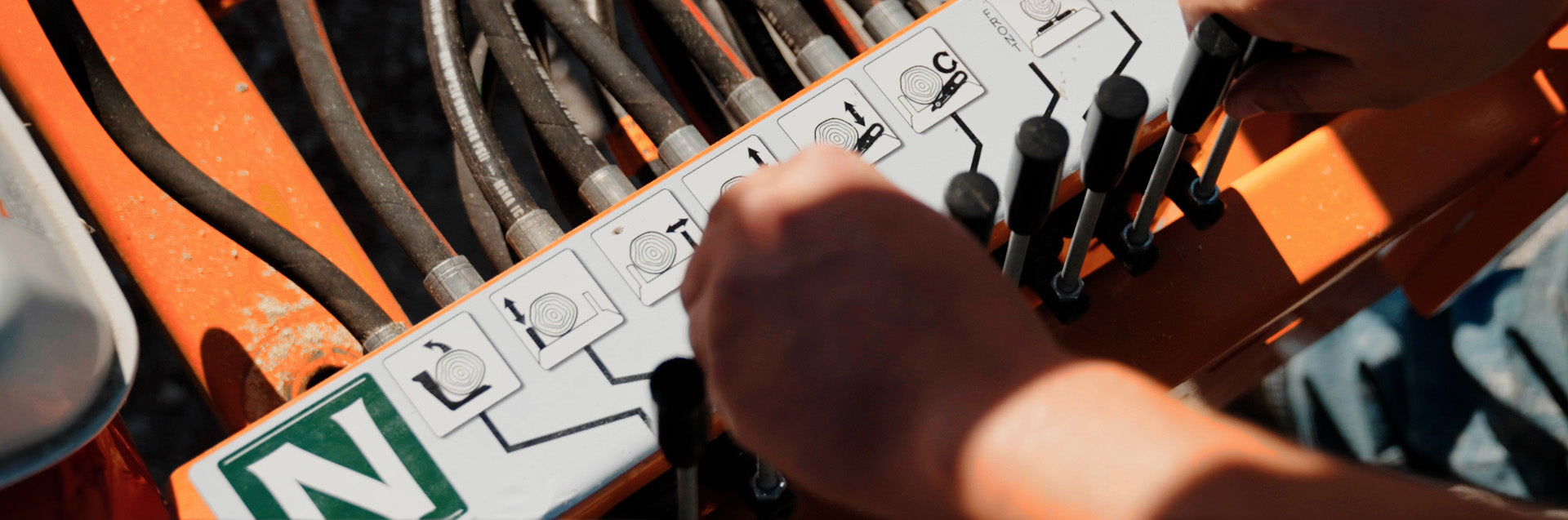 Hydraulics, Power & Setworks